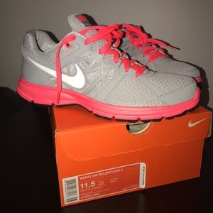 Nike Air Relentless 2 Size 11.5